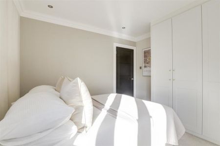 5 bedroom Detached house to rent - Photo 5