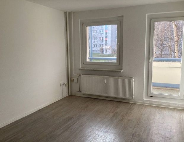 3 Raum-Wohnung mit Balkon und Aufzug - Foto 1