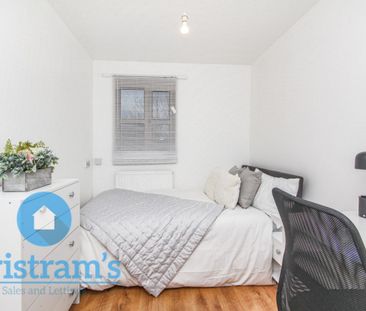 6 bed End Terraced House for Rent - Photo 2