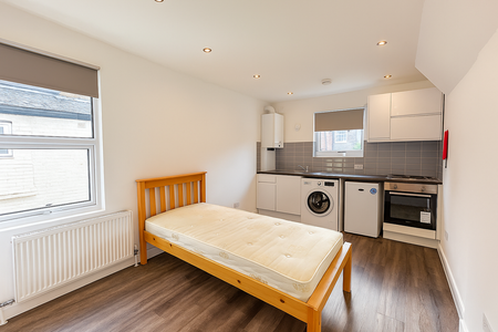 Studio to rent - Photo 3