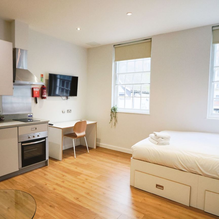 Studio Apartment – Medium Let - Photo 1