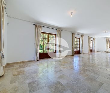 Propriété de 7,5 pièce + studio indépendant et garage - Foto 1