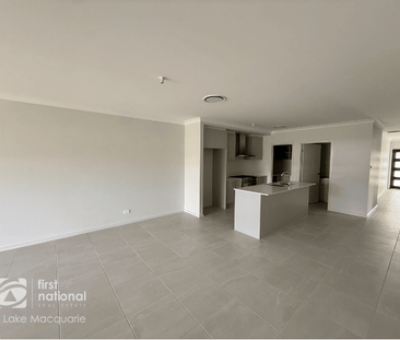 Brand New Family Home in Edgeworth - Photo 6