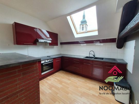 Appartement F4 mansardé au 2e étage - DIEBLING - Photo 1