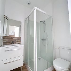 Location Appartement 1 pièce 16m² CLERMONT FERRAND 63000 - Photo 3