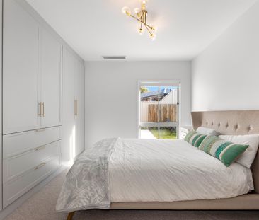 71 Old Ferry Road, Illawong NSW 2234 - House For Rent | Domain - Photo 5