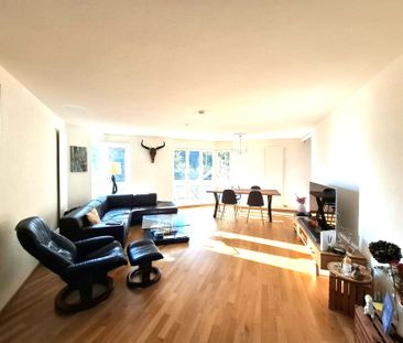 Helle 5.5 Zimmer-Wohnung in familienfreundlichen Wohnquartier - Photo 1