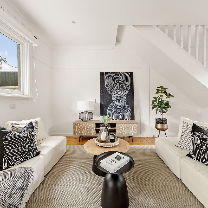 77 Hillsyde Parade, Strathmore - Photo 1