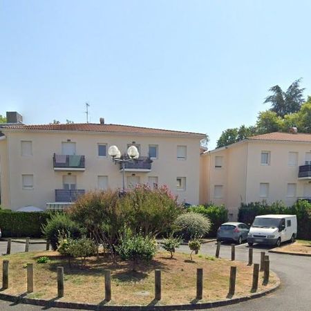 Location Appartement 2 pièces 46m² PAU 64000 - Photo 4