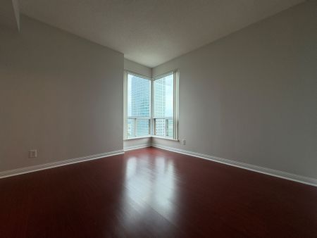 For Lease - 1 Lee Centre Drive Unit# 1611, Toronto, Ontario - Photo 4