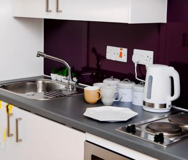 Bronze Studio - Photo 4