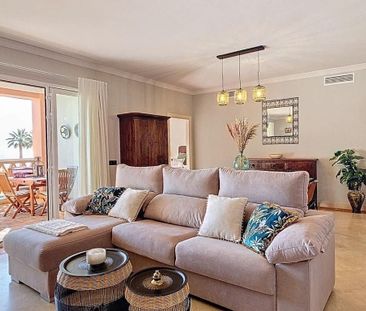 Luxury Apartment for rent in Casares, Spain - Photo 2