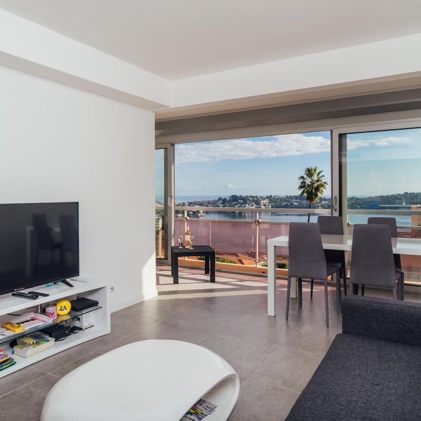 Location Appartement 3 pièces 70m² VILLEFRANCHE SUR MER 06230 - Photo 1