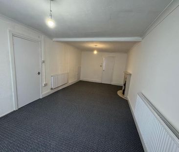 2 bedroom end of terrace house to rent - Photo 1