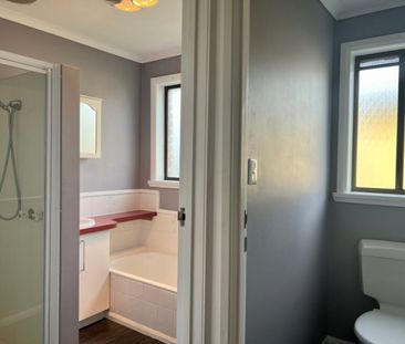 Bright on Brighton - Photo 4