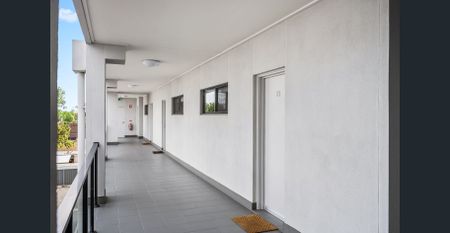 Stylish Riverside Living in Prime Marden Location! - Photo 4