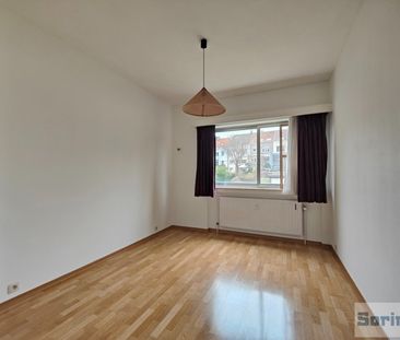 Rez-de-chaussée - à louer - Photo 2