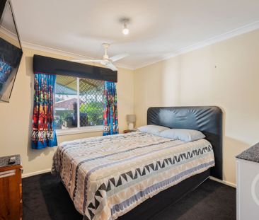 Prime Location & Endless Outdoor Features! - Photo 2