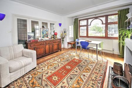 3 bedroom semi-detached house to rent - Photo 4