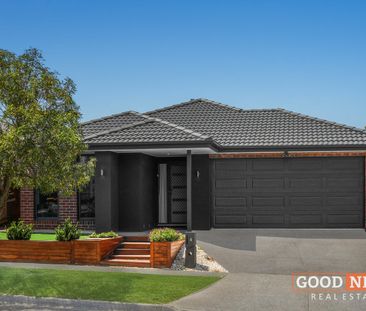 Modern Family Home in Tarneit! - Photo 1