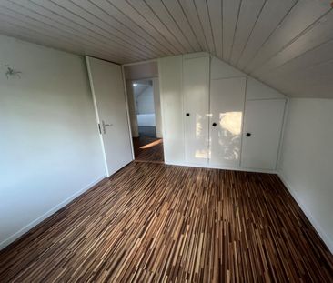 VERY NICE SINGLE FAMILY HOUSE IN DUPLEX - Photo 3