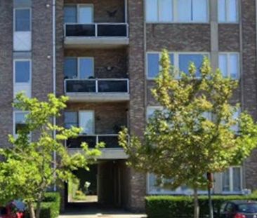 Appartement te huur in Genk voor € 740 met 1 slaapkamer - Photo 3