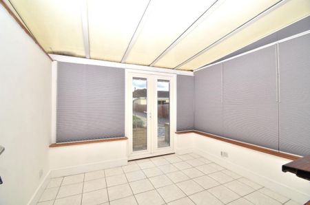 2 bedroom bungalow to rent - Photo 5