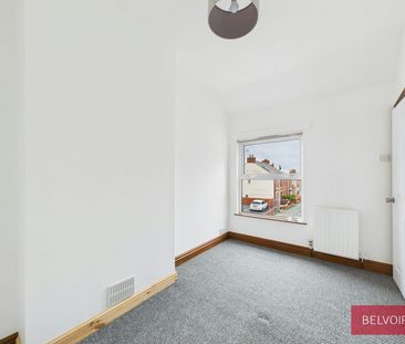 Semi-detached house to rent on - Photo 4