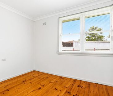NEAT & TIDY 3 BEDROOM HOME - Photo 1