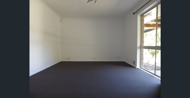 LOW MAINTENANCE, CLOSE TO ALL AMMENITIES - Photo 1