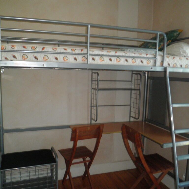 Location Appartement 1 pièce 11m² CHAMBERY 73000 - Photo 1