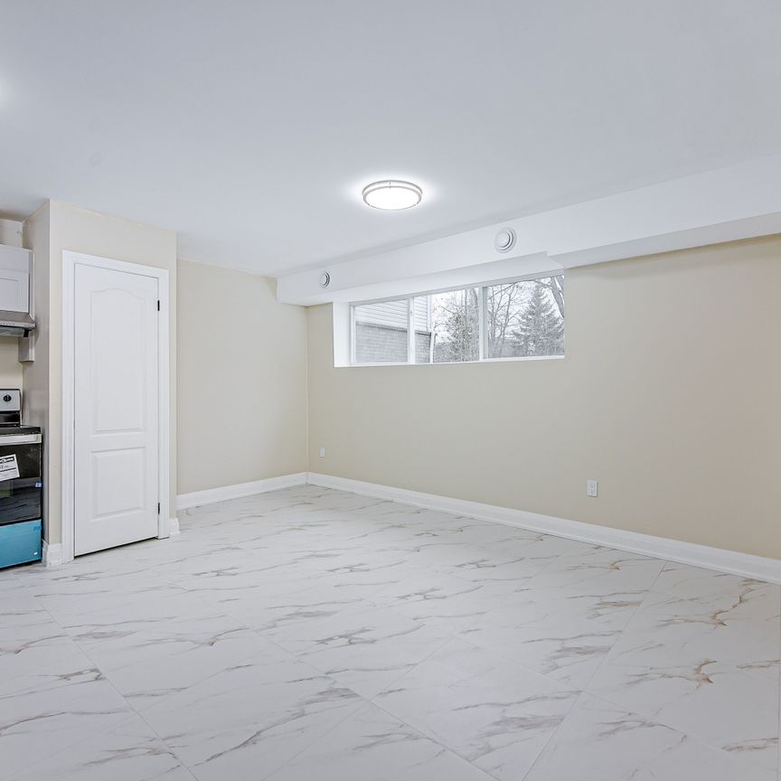 For Lease - 82 Peel Street Unit# 1, Barrie, Ontario - Photo 1