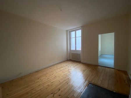 APPARTEMENT T3 A LOUER - Photo 4