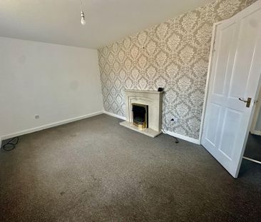 2 bedroom Flat To Let Total Size: 646 SQ FT - Photo 1