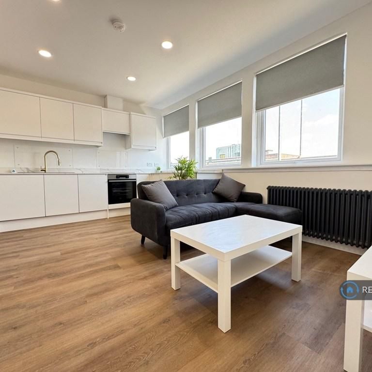 1 bedroom flat to rent - Photo 1