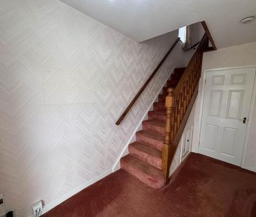 3 bedroom semi-detached house to rent - Photo 6