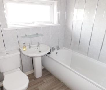 2 bedroom terraced house to rent - Photo 6