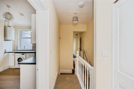Dillwyn Road, Sketty, SWANSEA - Photo 4