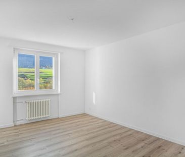 Tavannes, beautiful renovated 3.5 room apartment with balconies - Foto 6