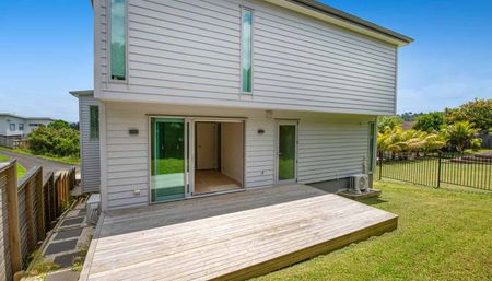 Ready to go - just bring your suitcase! - Photo 5