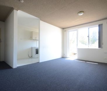 2 Bedroom Unit!! - Photo 1