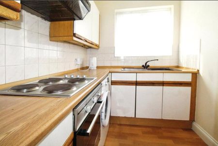 Studio to rent - Photo 4