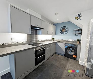 2 bedroom flat to rent - Photo 5