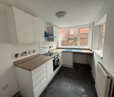 2 bedroom terraced house to rent - Photo 6