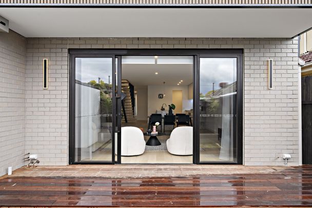 Contemporary Style, Smart Design & Effortless Living - Photo 1