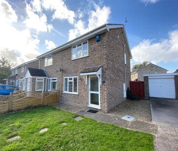 2 bedroom semi-detached house to rent - Photo 4