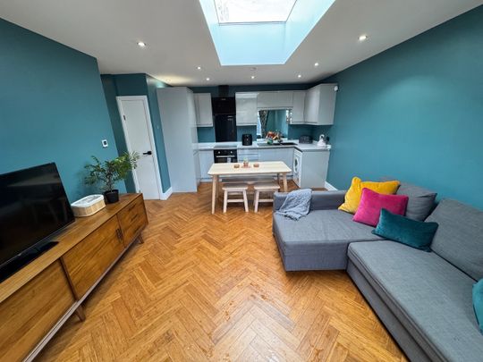 2 Bed Bungalow, Hassocks Road, SW16 - Photo 1