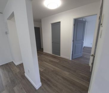 5 1/2 - Montréal (Anjou) - 1 500 $/mois - Photo 1