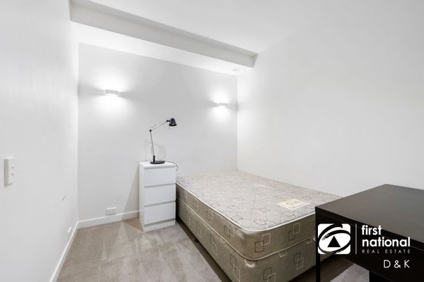 Furnished Apartment – Virtual Tour Available! Register Now for Inspection – Act Fast, Won’t Last! - Photo 1