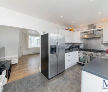 Price £2,495 pcm - Available Now - Unfurnished - Photo 6